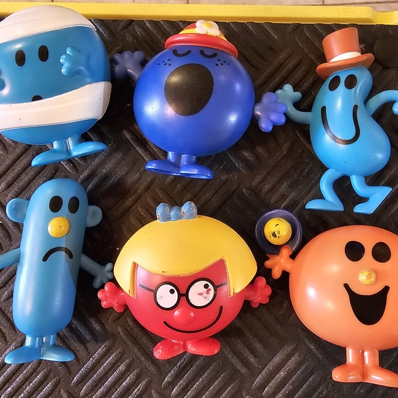 McDonalds Mr. Men/Little Miss Lot of 46, 14 new in package plus 4 soft & 4 cups - Picture 5 of 10
